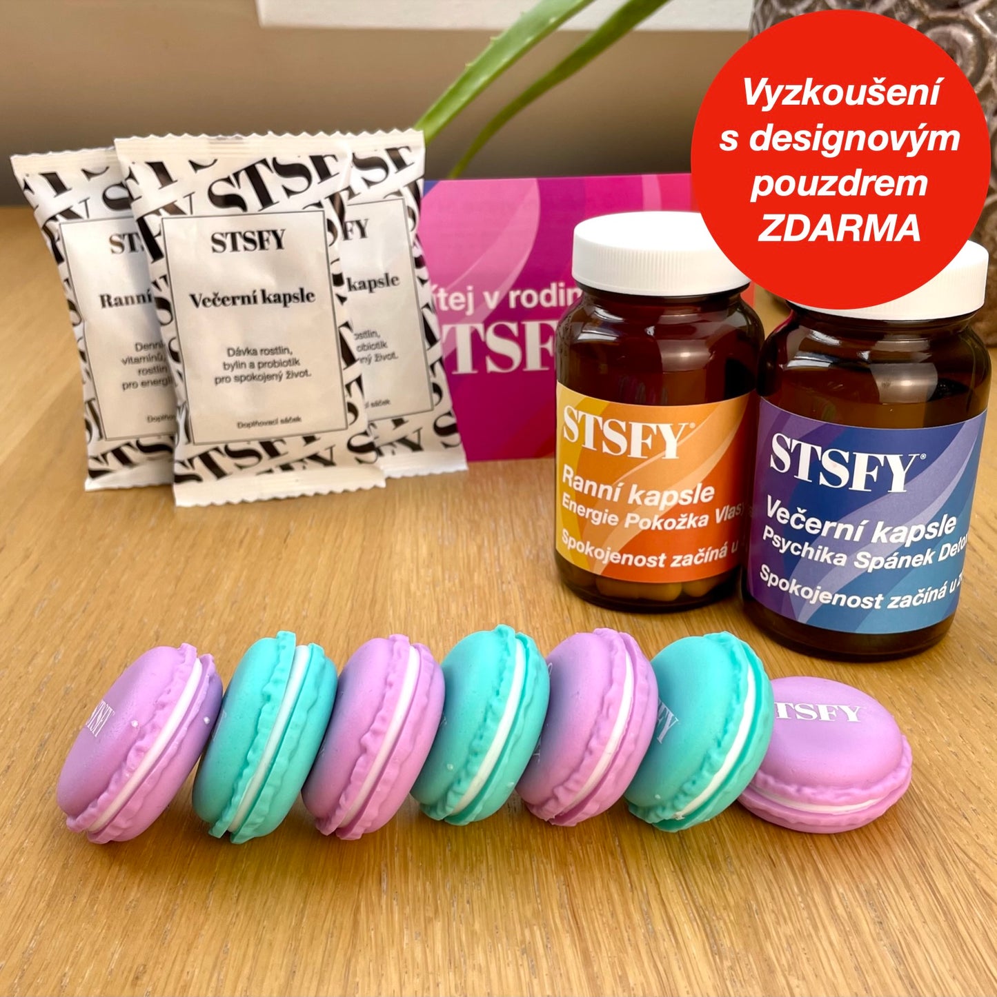 2 pouzdra Makronka a 2 lahvičky ZDARMA, mix 3 sáčků s vitamíny